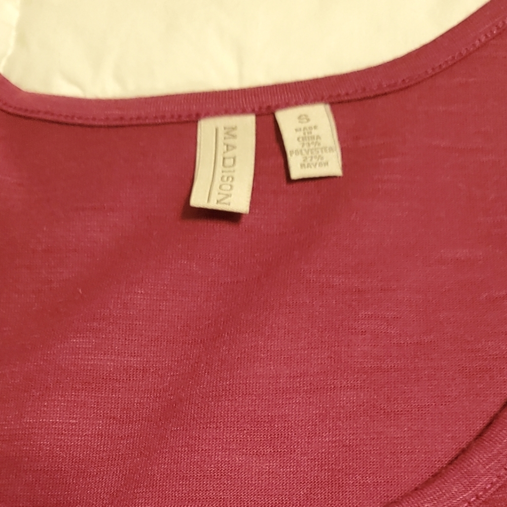 New, High/ Low, Stylish, belted dress - Picture 6 of 6